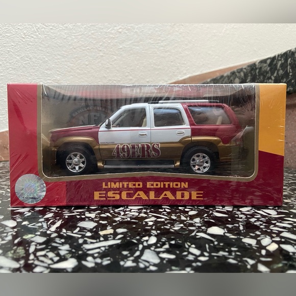NFL Limited Edition 2002 49ers Escalade - Picture 2 of 8